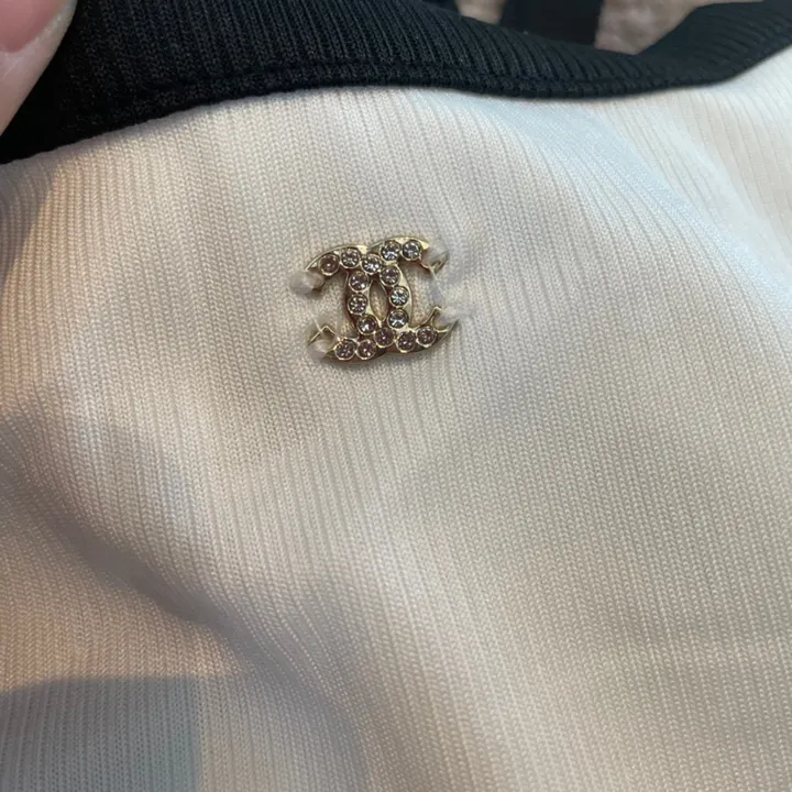 スーパーコピー シャネル 水着