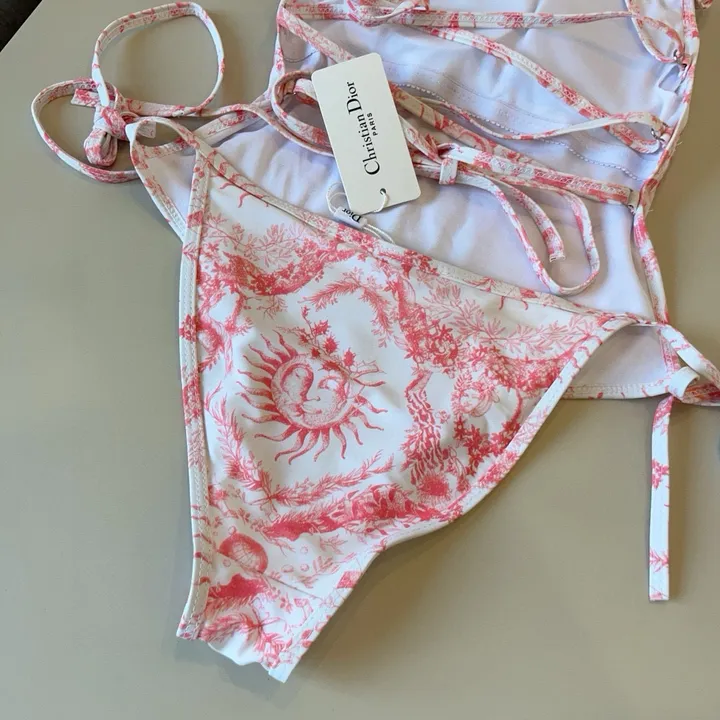 スーパーコピー ディオール 水着