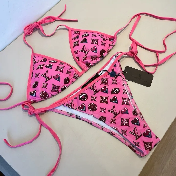 スーパーコピー シャネル 水着