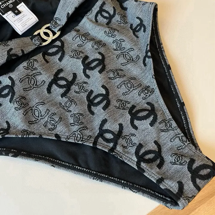 スーパーコピー シャネル 水着