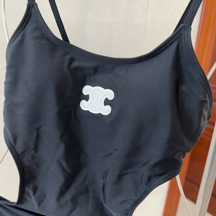 スーパーコピー ロエベ 水着