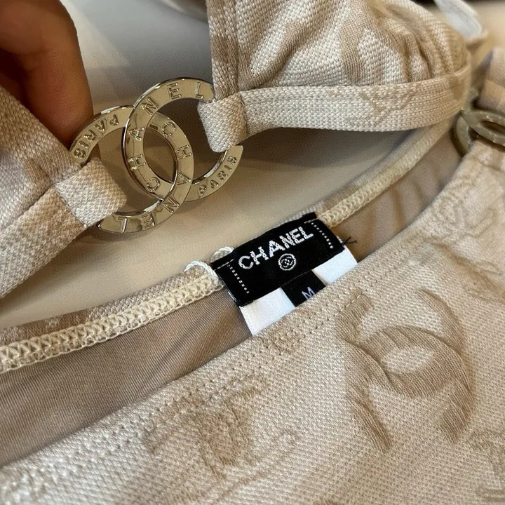 スーパーコピー シャネル 水着