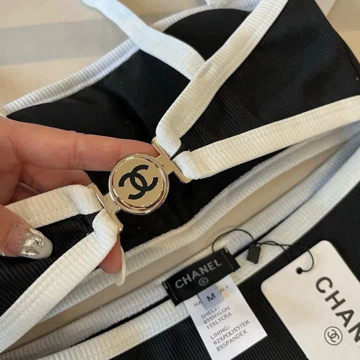 スーパーコピー シャネル 水着