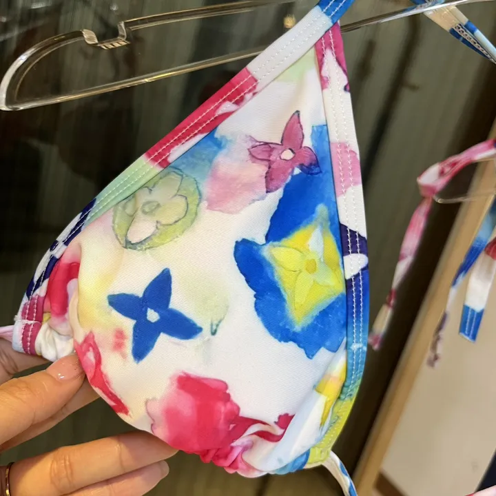 スーパーコピー シャネル 水着