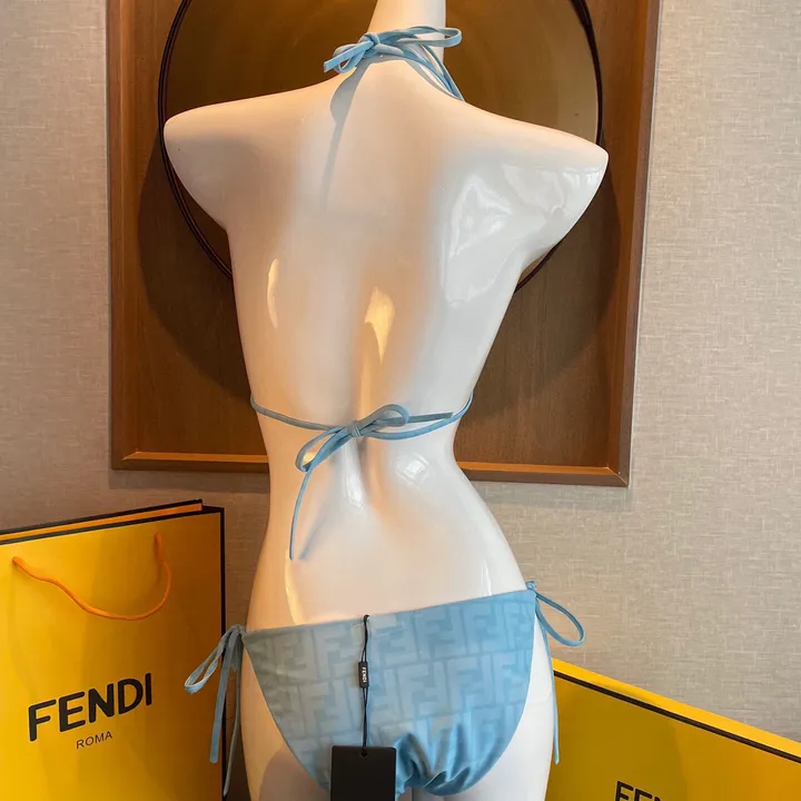 スーパーコピー フェンディ 水着