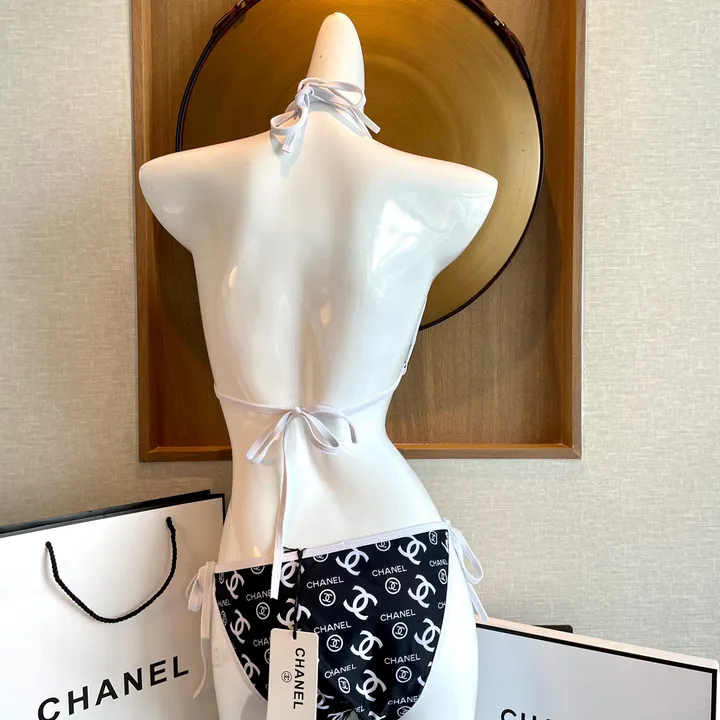 スーパーコピー シャネル 水着