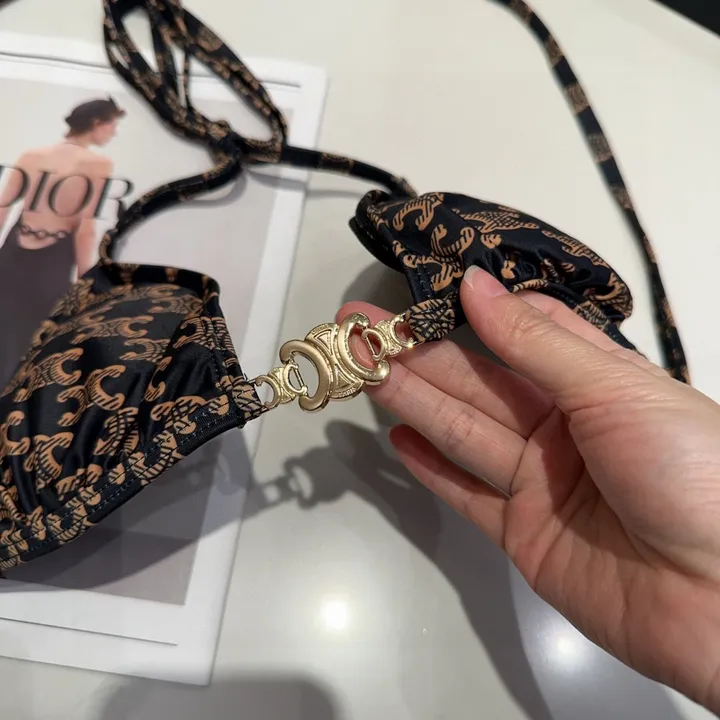 スーパーコピー セリーヌ 水着