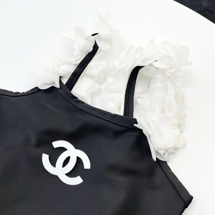 スーパーコピー シャネル 水着