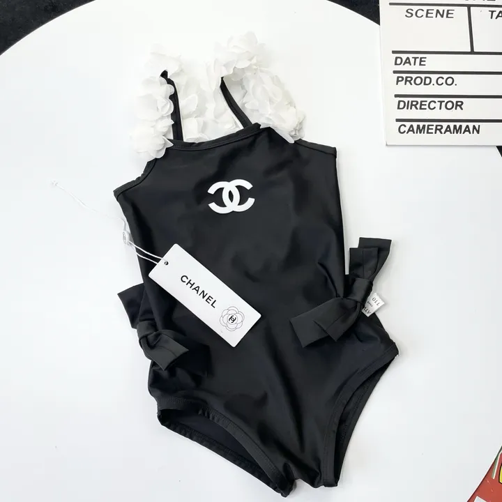 スーパーコピー シャネル 水着