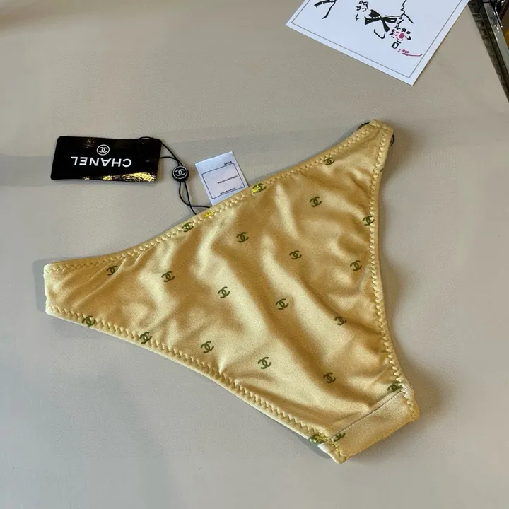 スーパーコピー シャネル 水着