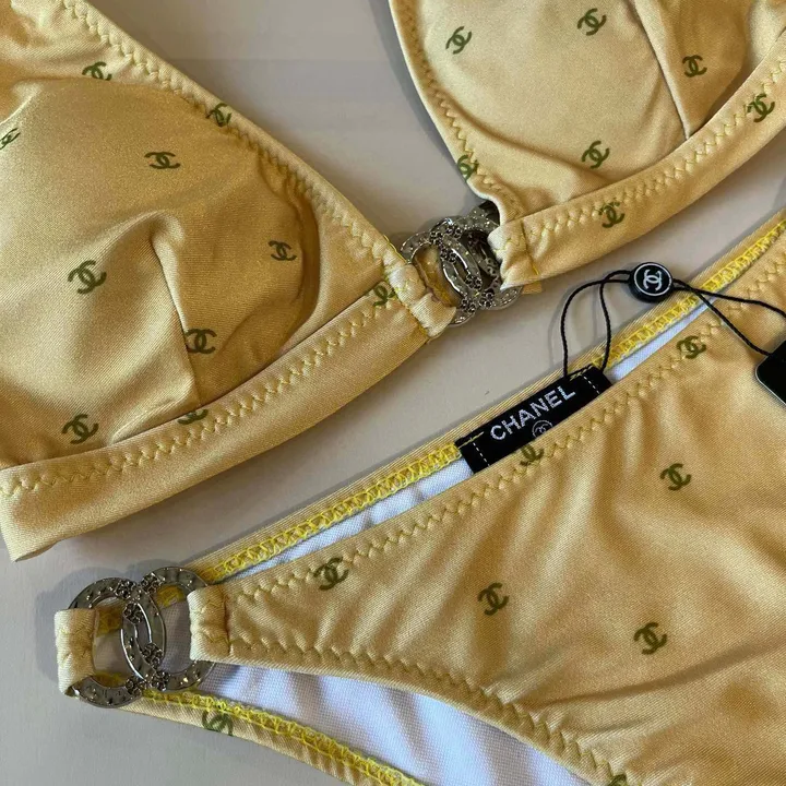 スーパーコピー シャネル 水着