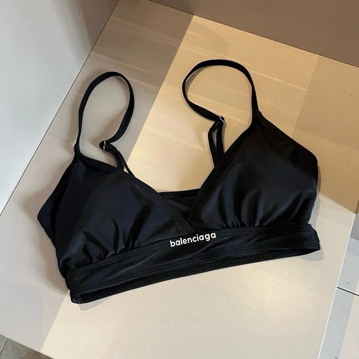 スーパーコピー セリーヌ 水着