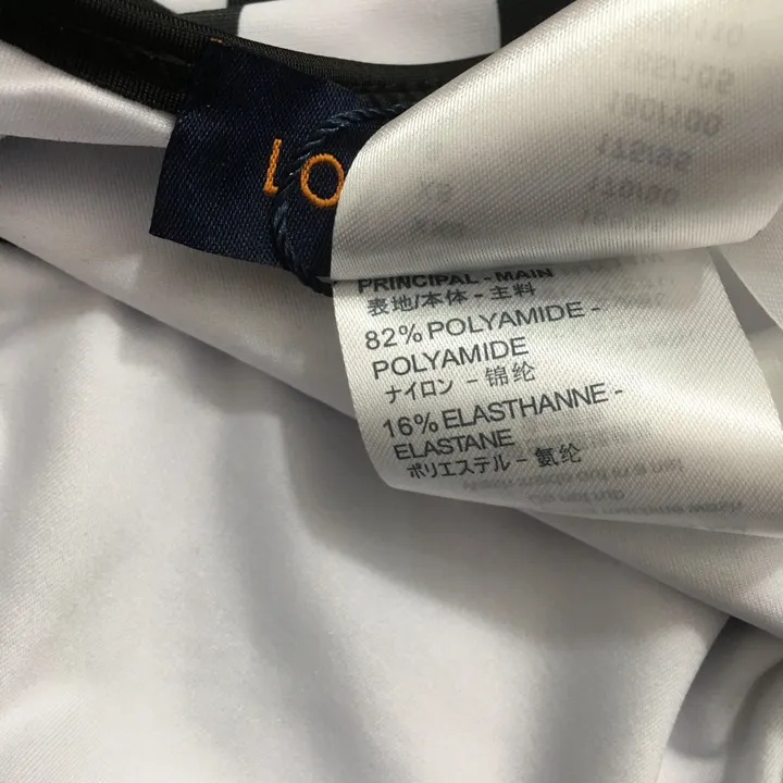 スーパーコピー シャネル 水着