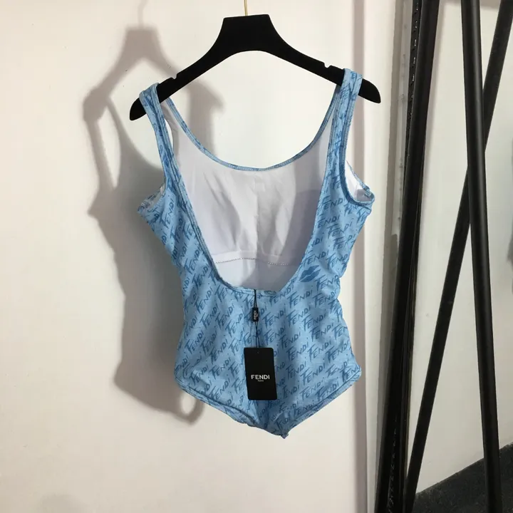 スーパーコピー フェンディ 水着