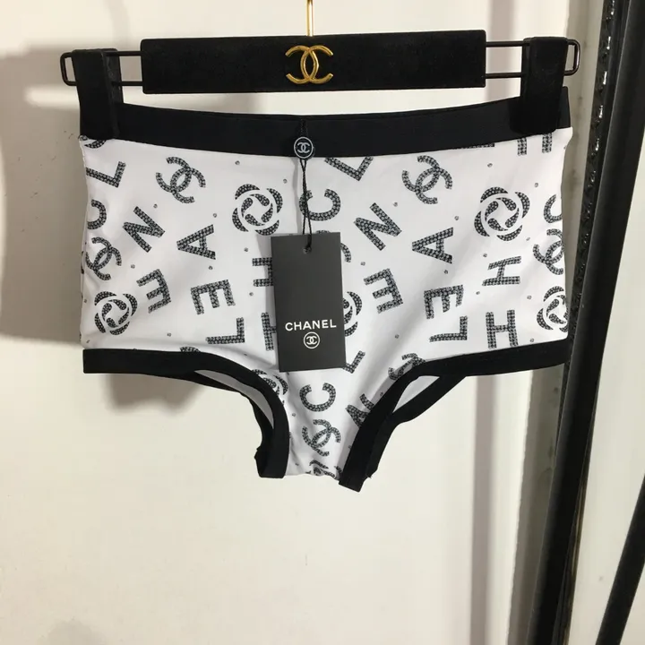 スーパーコピー シャネル 水着