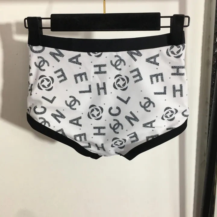 スーパーコピー シャネル 水着