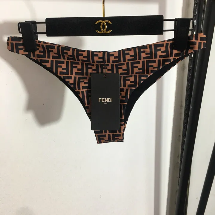 スーパーコピー フェンディ 水着