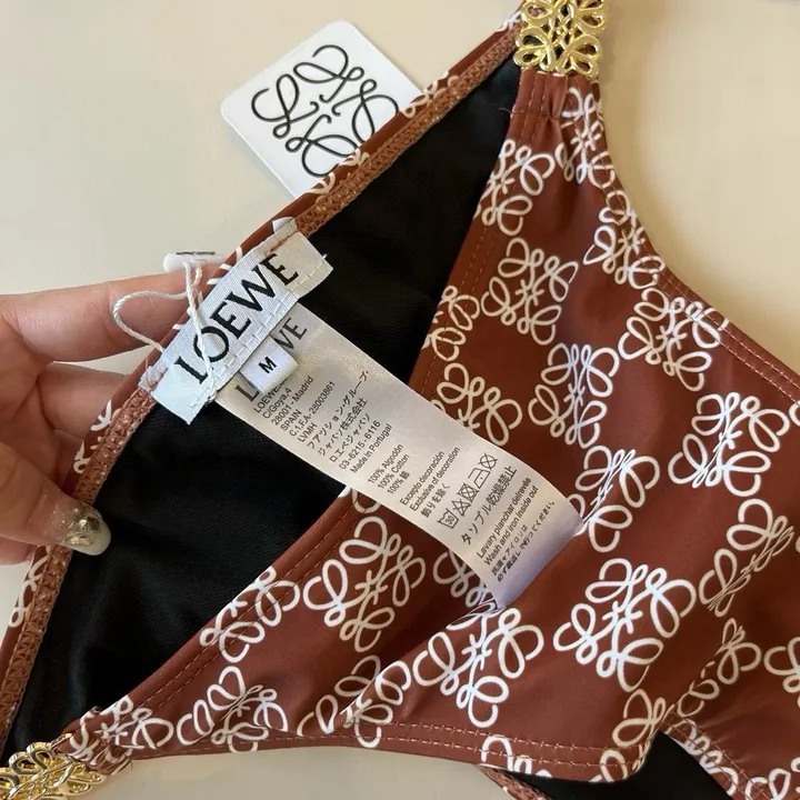 スーパーコピー ロエベ 水着