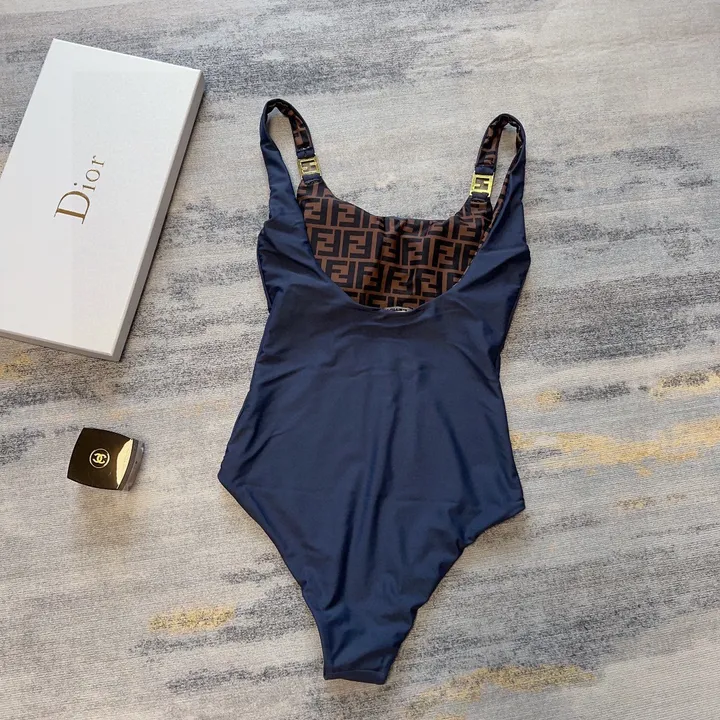 スーパーコピー フェンディ 水着