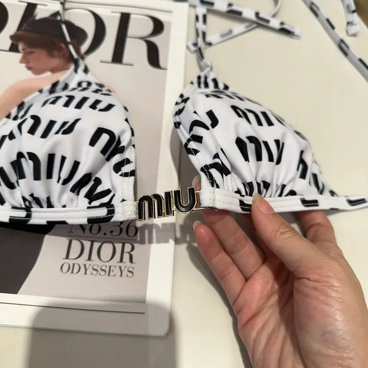 スーパーコピー シャネル 水着