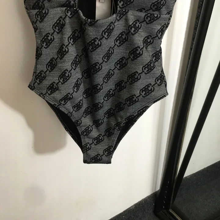 スーパーコピー ロエベ 水着