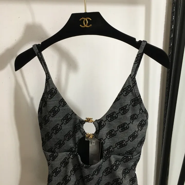 スーパーコピー ロエベ 水着