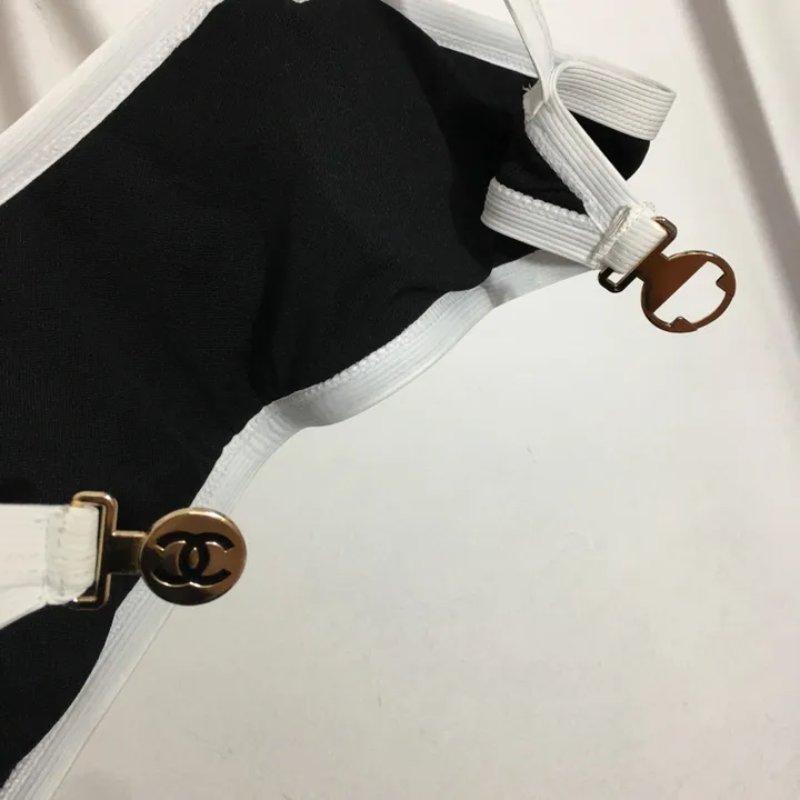 スーパーコピー シャネル 水着