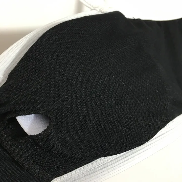 スーパーコピー シャネル 水着