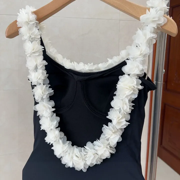 スーパーコピー シャネル 水着