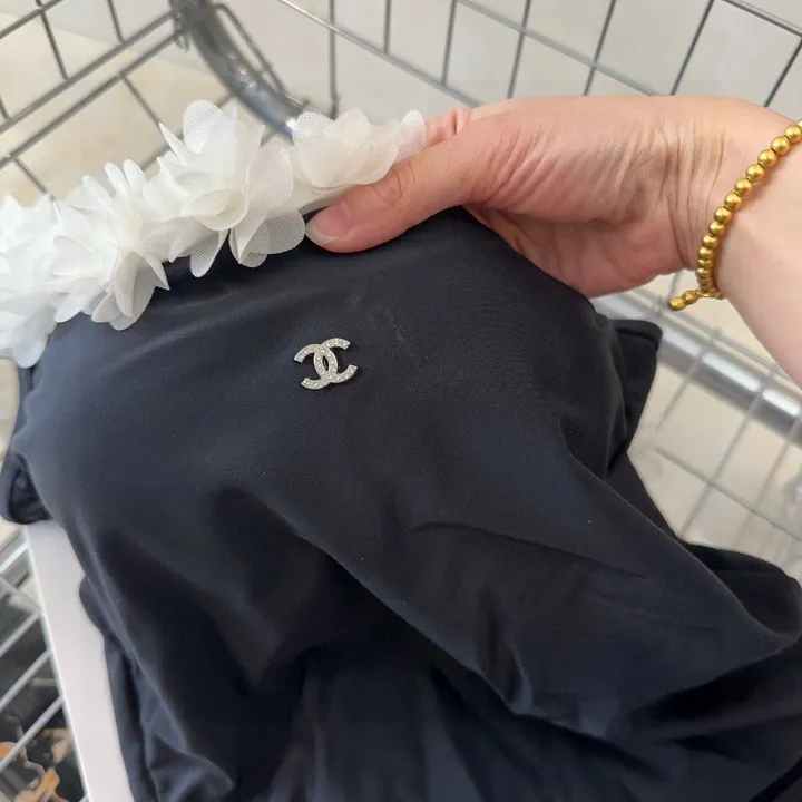 スーパーコピー シャネル 水着