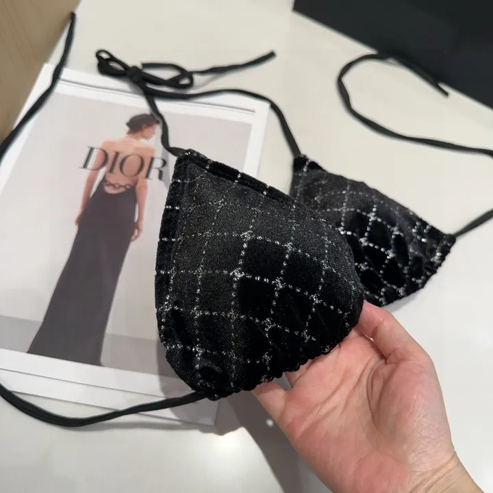 スーパーコピー シャネル 水着