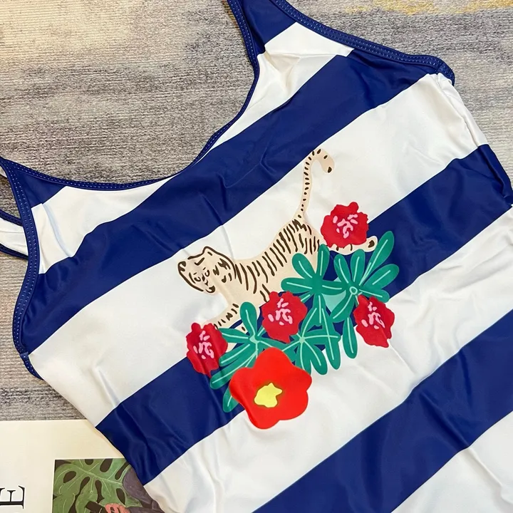 スーパーコピー グッチ 水着