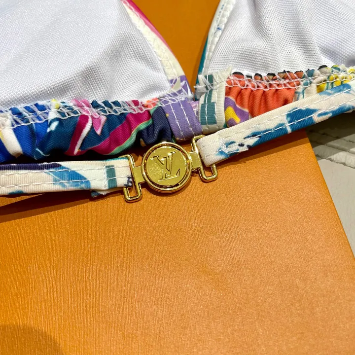 スーパーコピー ルイヴィトン 水着