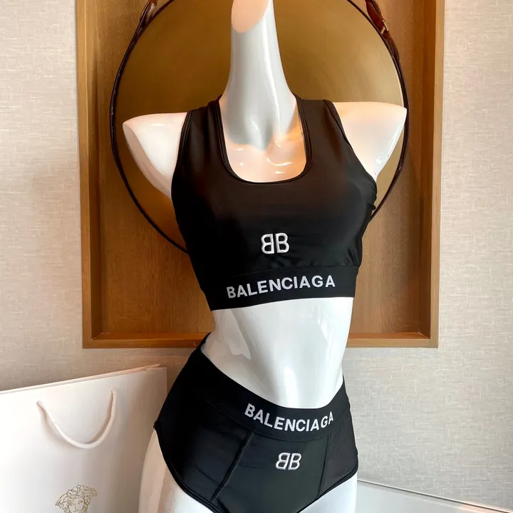 スーパーコピー セリーヌ 水着