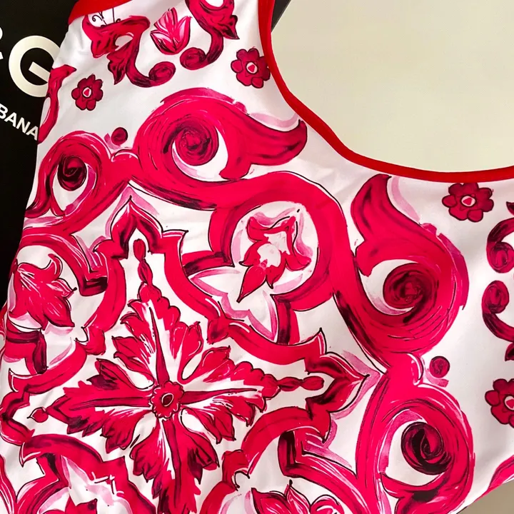 スーパーコピー ドルチェ＆ガッバーナ 水着