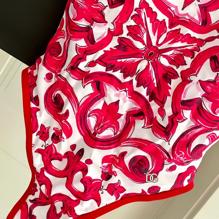 スーパーコピー ドルチェ＆ガッバーナ 水着