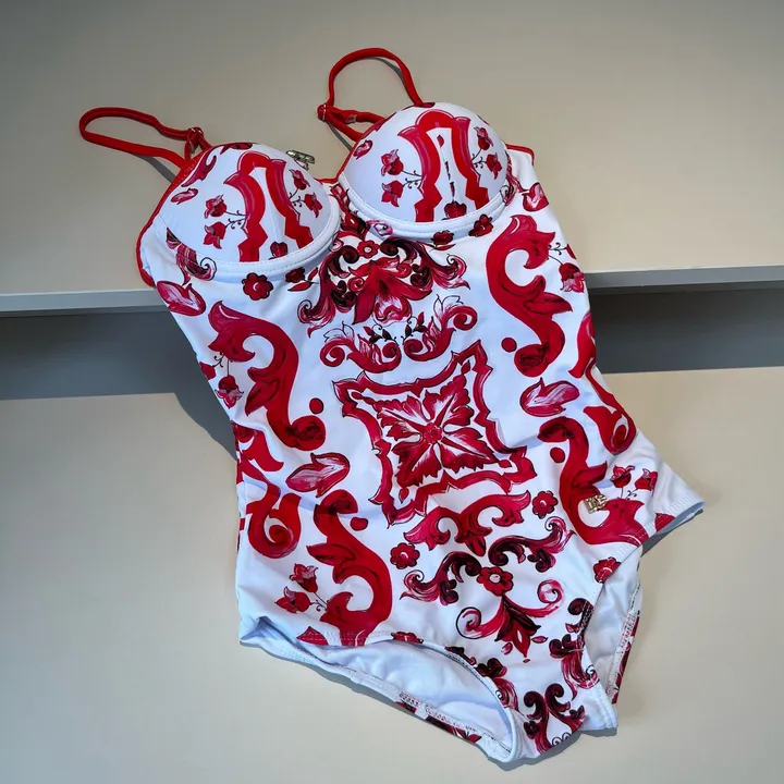 スーパーコピー ドルチェ＆ガッバーナ 水着