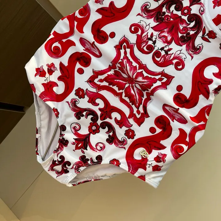 スーパーコピー ドルチェ＆ガッバーナ 水着