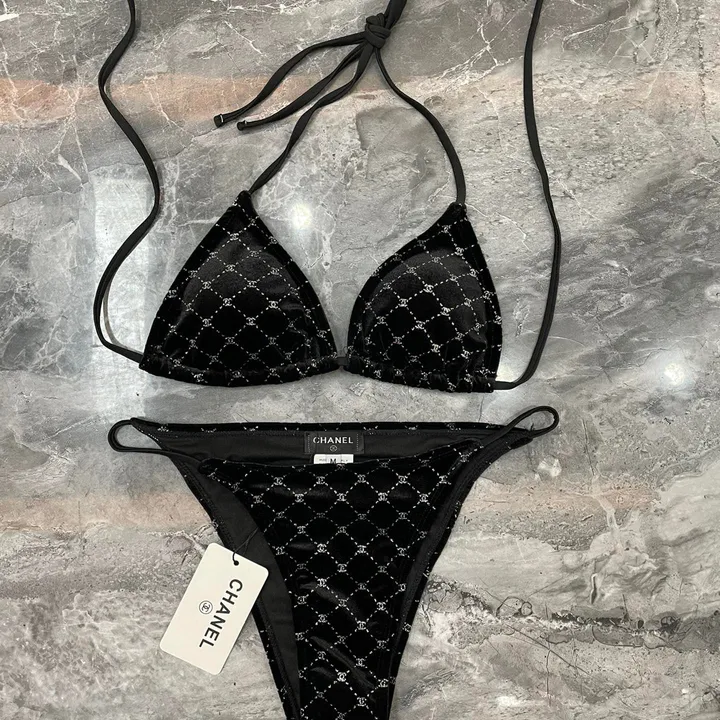 スーパーコピー シャネル 水着