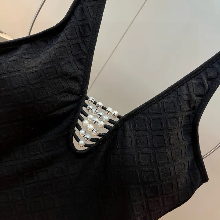 スーパーコピー シャネル 水着