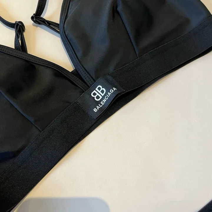 スーパーコピー セリーヌ 水着