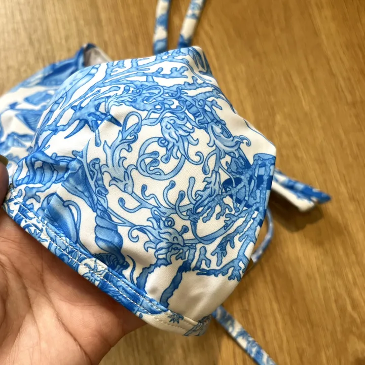 スーパーコピー シュプリーム 水着