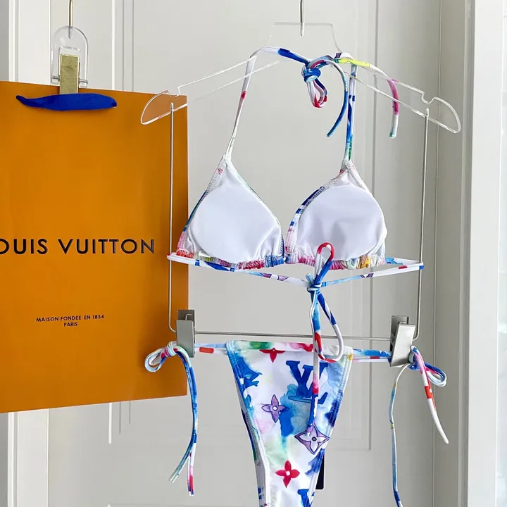 スーパーコピー シャネル 水着