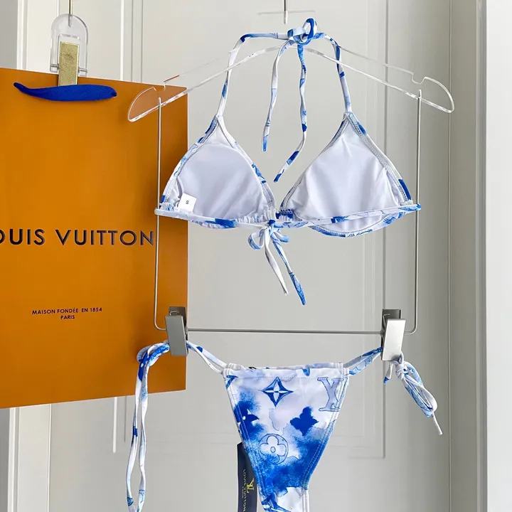 スーパーコピー シャネル 水着