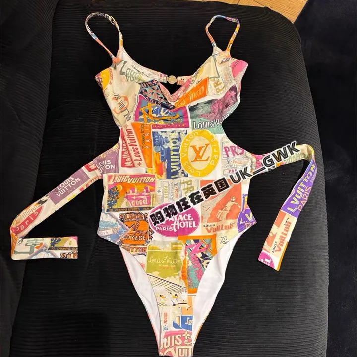 スーパーコピー シャネル 水着