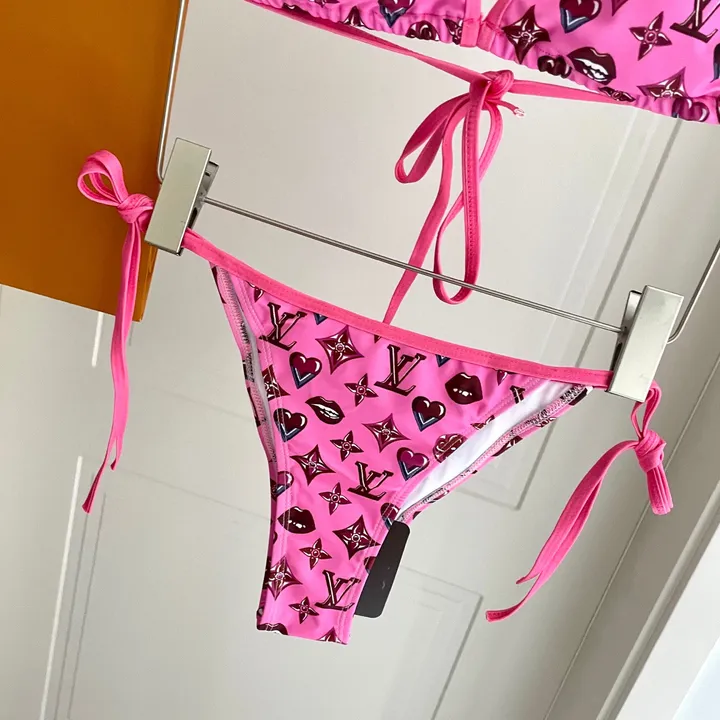 スーパーコピー シャネル 水着