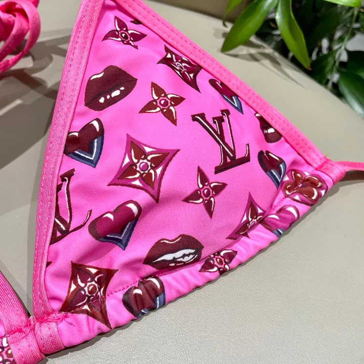 スーパーコピー シャネル 水着