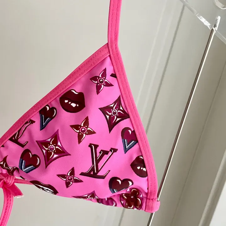 スーパーコピー シャネル 水着