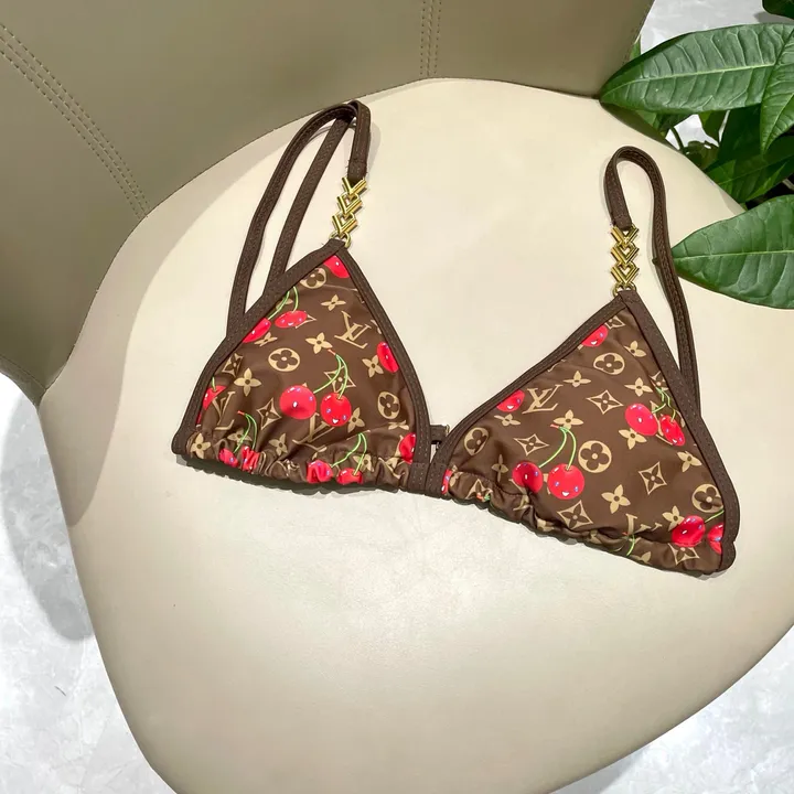 スーパーコピー シャネル 水着