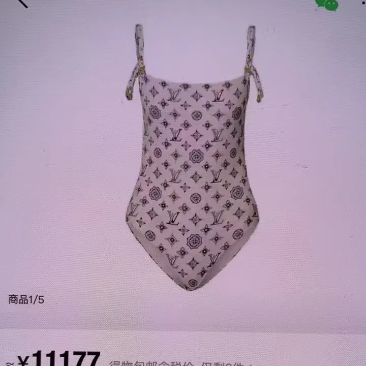 スーパーコピー シャネル 水着